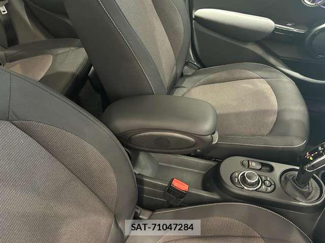 Bmw MINI 2023-07 8883921-16