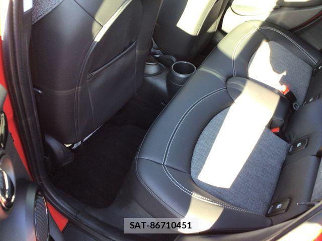 Bmw MINI 2022-12 8883922-10