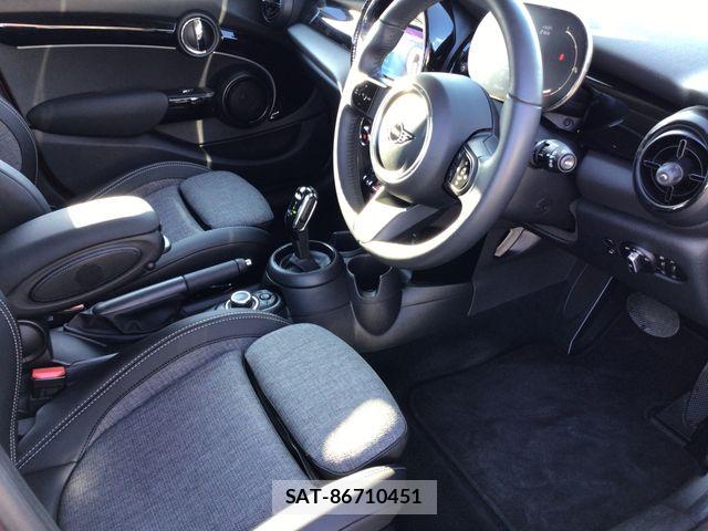 Bmw MINI 2022-12 8883922-1