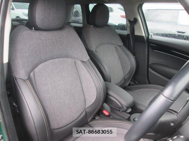 Bmw MINI 2021-12 8883923-16
