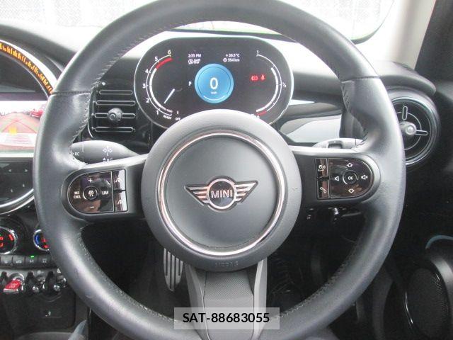 Bmw MINI 2021-12 8883923-19