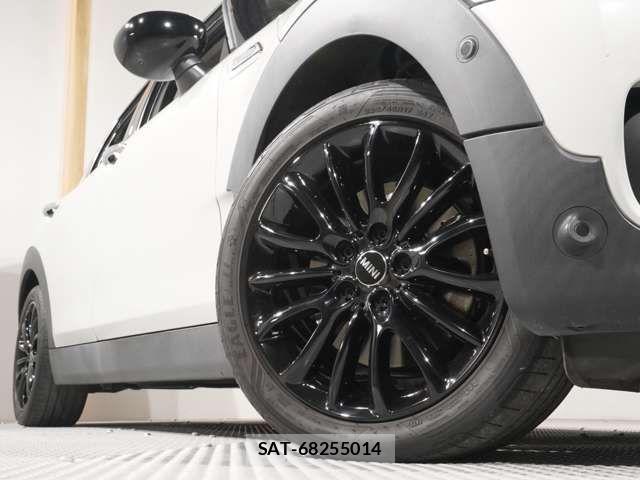 Bmw MINI 2022-04 5872171-19