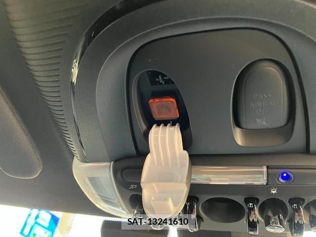 Bmw MINI 2022-04 7328404-16
