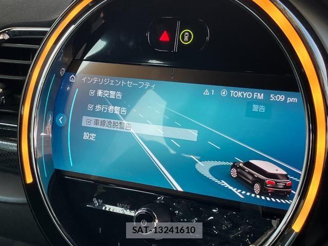 Bmw MINI 2022-04 7328404-27
