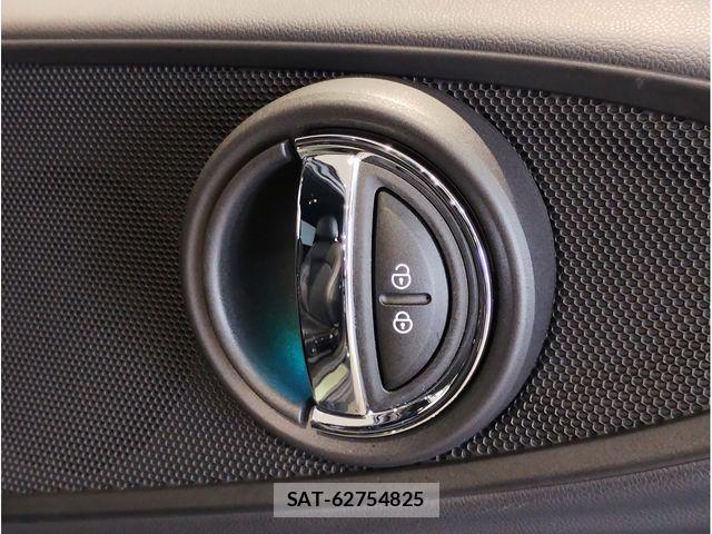 Bmw MINI 2023-05 7725734-21