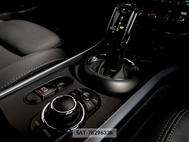 Bmw MINI 2022-02 7902983-22