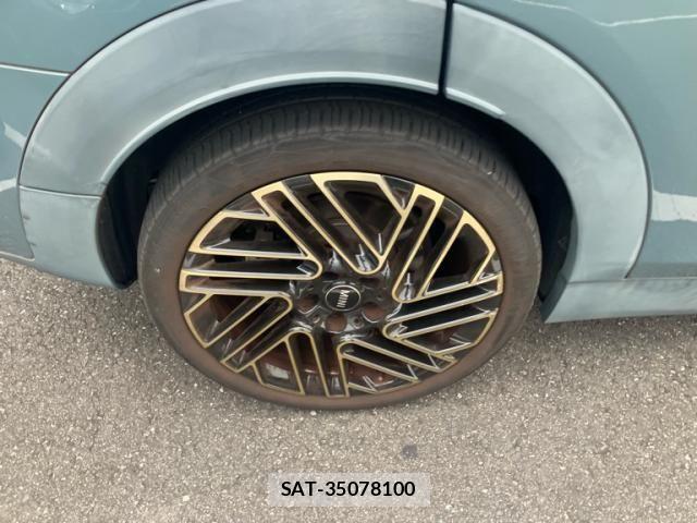 Bmw MINI 2023-08 8100456-3