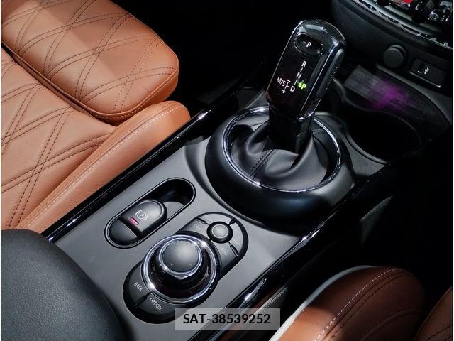 Bmw MINI 2022-08 8100465-23