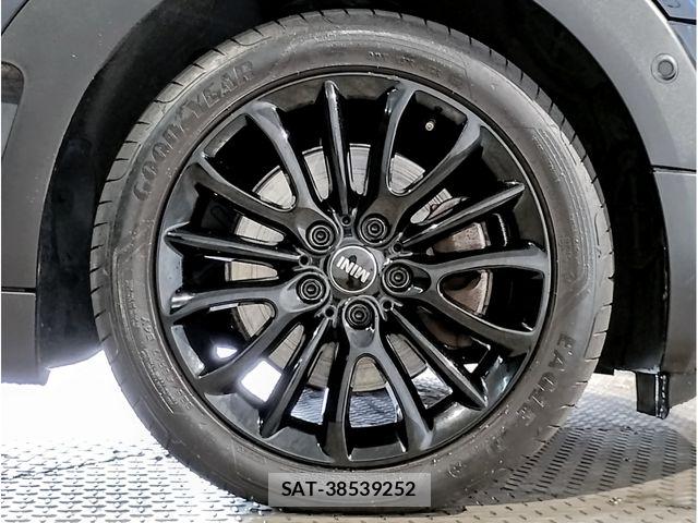 Bmw MINI 2022-08 8100465-8