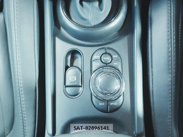 Bmw MINI 2023-08 8208739-21