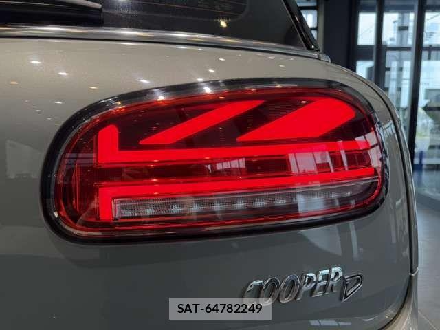 Bmw MINI 2022-04 8245933-9