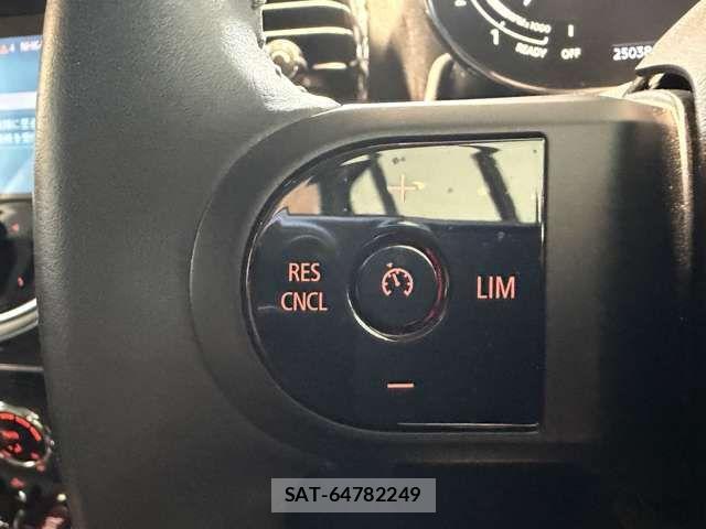 Bmw MINI 2022-04 8245933-17