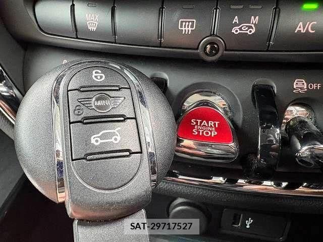 Bmw MINI 2021-07 8744013-9