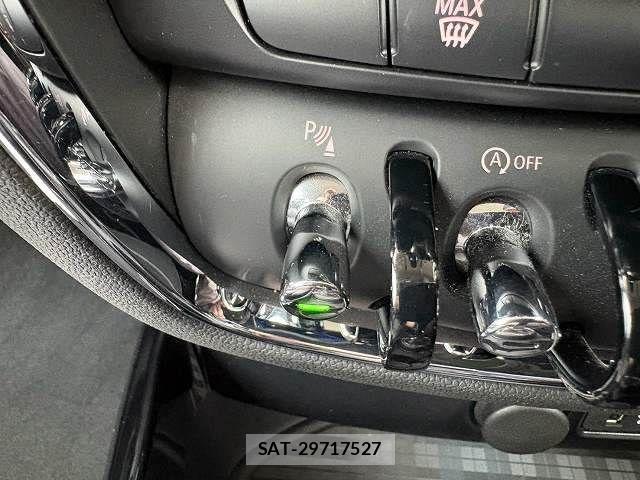 Bmw MINI 2021-07 8744013-7