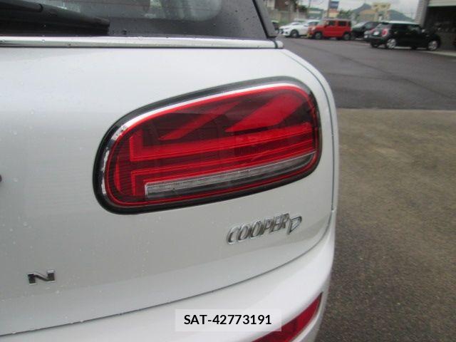 Bmw MINI 2023-03 8883924-11