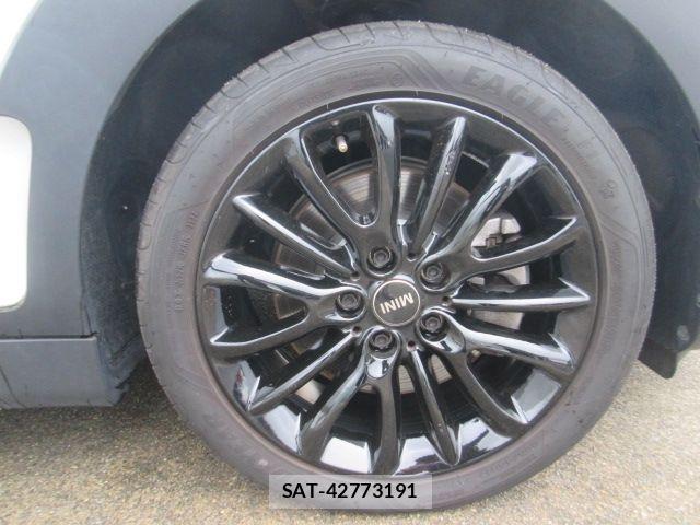 Bmw MINI 2023-03 8883924-14