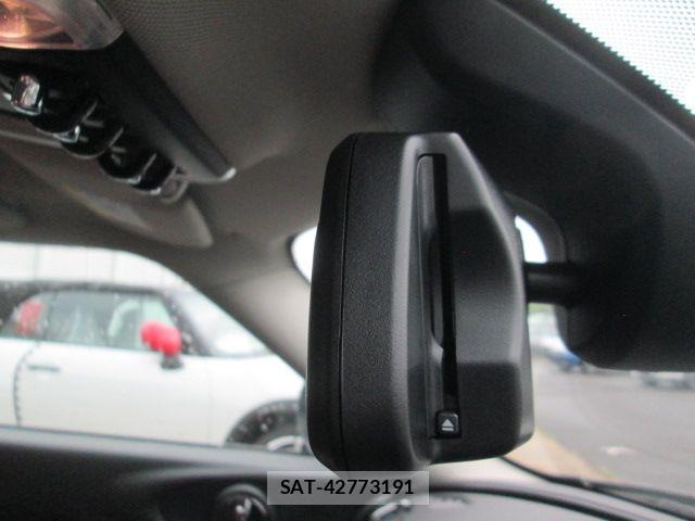 Bmw MINI 2023-03 8883924-26