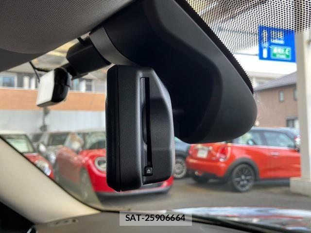 Bmw MINI 2021-04 6716662-25