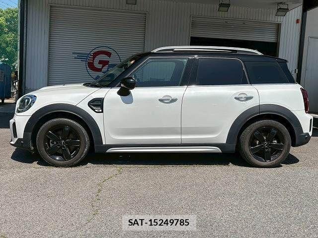 Bmw MINI 2023-04 6995667-15