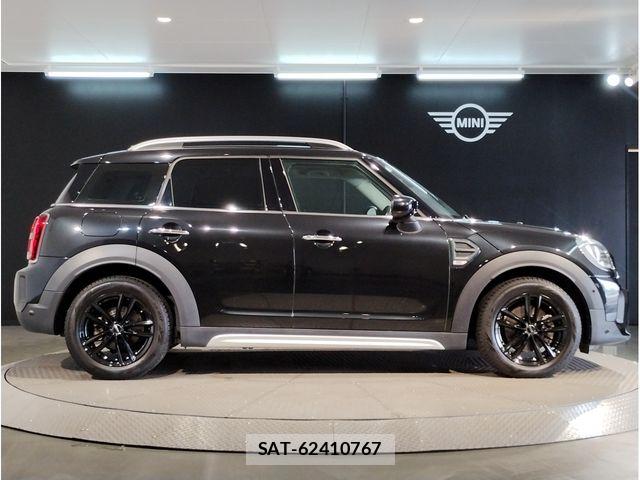 Bmw MINI 2023-01 7328409-3
