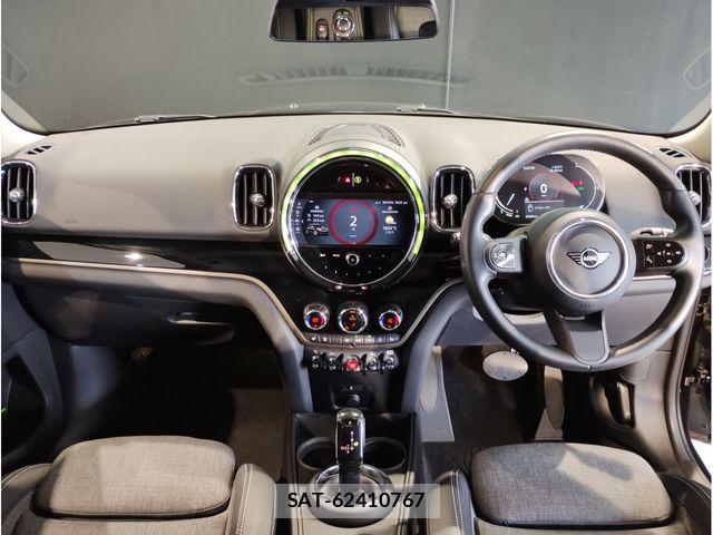 Bmw MINI 2023-01 7328409-8