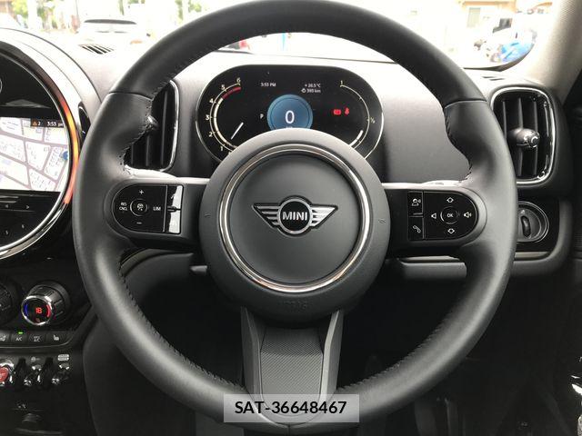 Bmw MINI 2023-06 7328408-17