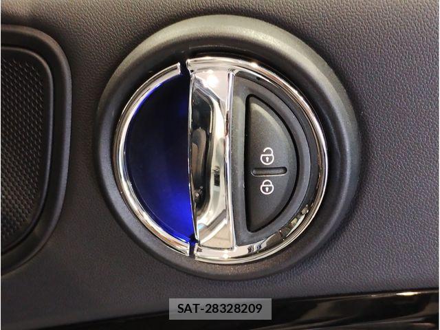 Bmw MINI 2021-05 7358763-21