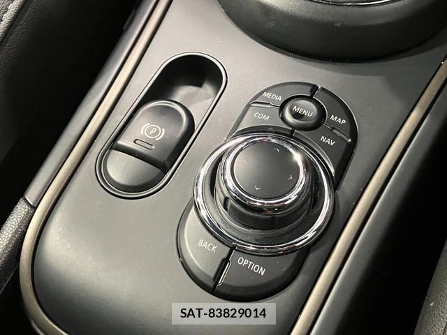 Bmw MINI 2023-09 7455811-20