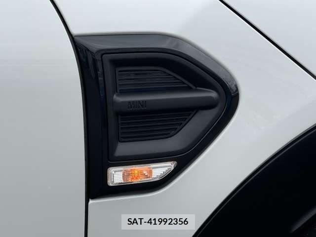 Bmw MINI 2024-02 7725740-9