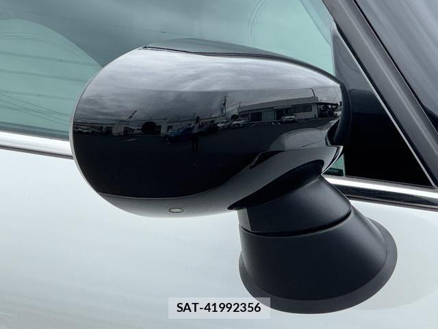 Bmw MINI 2024-02 7725740-8