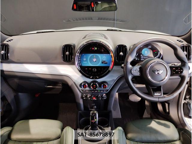 Bmw MINI 2023-12 7725743-1