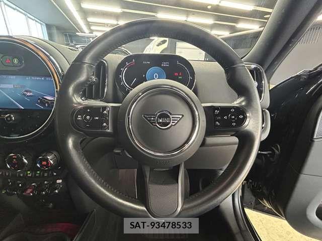 Bmw MINI 2021-11 7787075-19