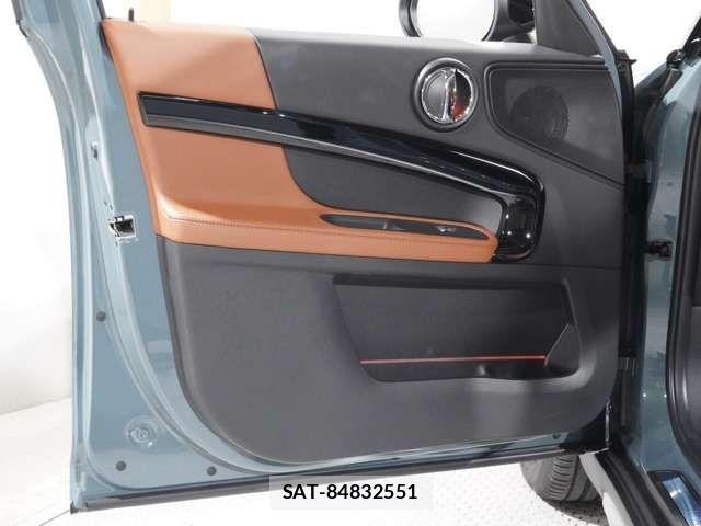 Bmw MINI 2023-09 7787077-11
