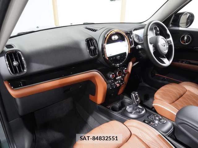 Bmw MINI 2023-09 7787077-12