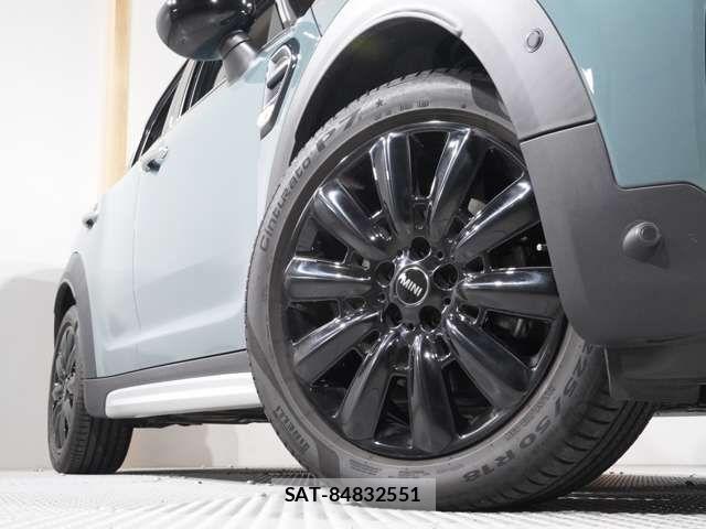 Bmw MINI 2023-09 7787077-17