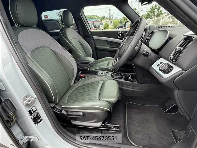 Bmw MINI 2023-07 7877809-15