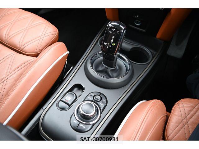 Bmw MINI 2023-04 7980009-13