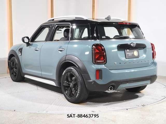 Bmw MINI 2021-09 8074612-1
