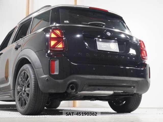 Bmw MINI 2021-10 8100467-26