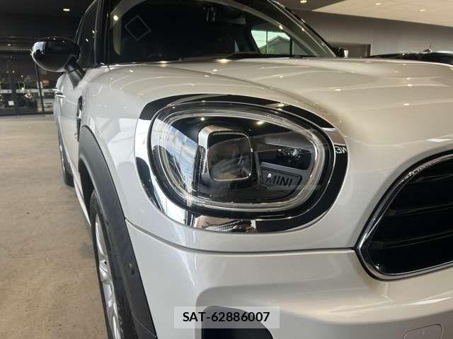 Bmw MINI 2023-03 8131240-19