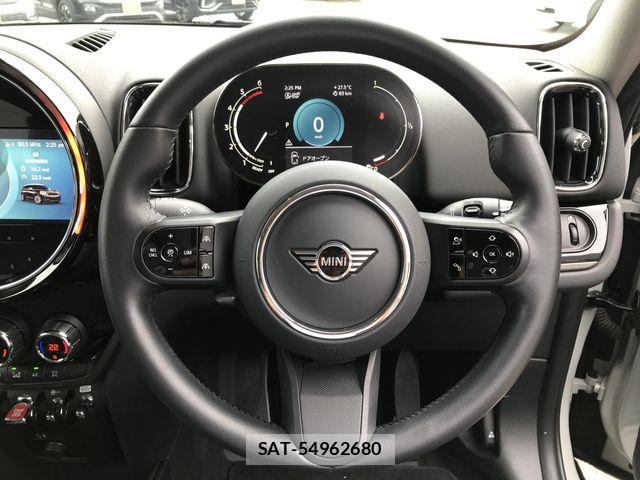 Bmw MINI 2021-07 8208744-17