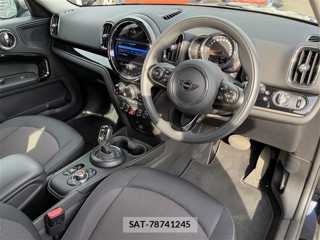 Bmw MINI 2021-04 8245934-13