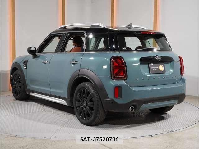 Bmw MINI 2022-06 8354966-1