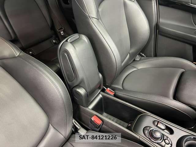Bmw MINI 2023-09 8354963-18