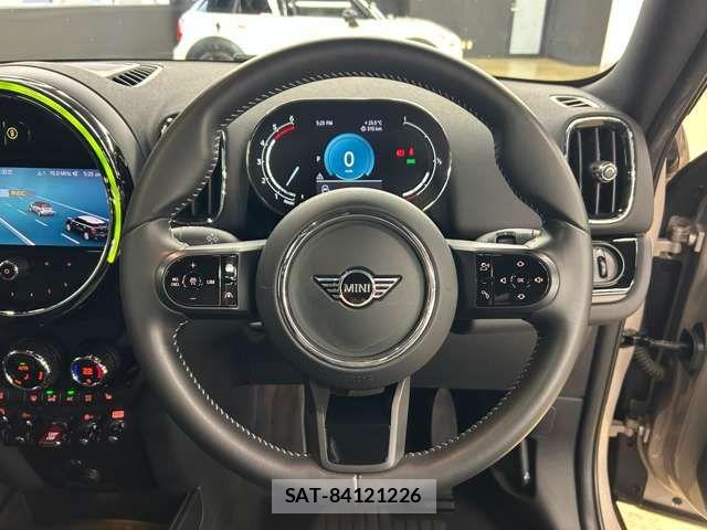 Bmw MINI 2023-09 8354963-19