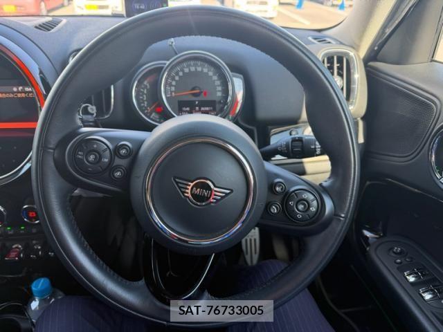 Bmw MINI 2020-12 8413618-7