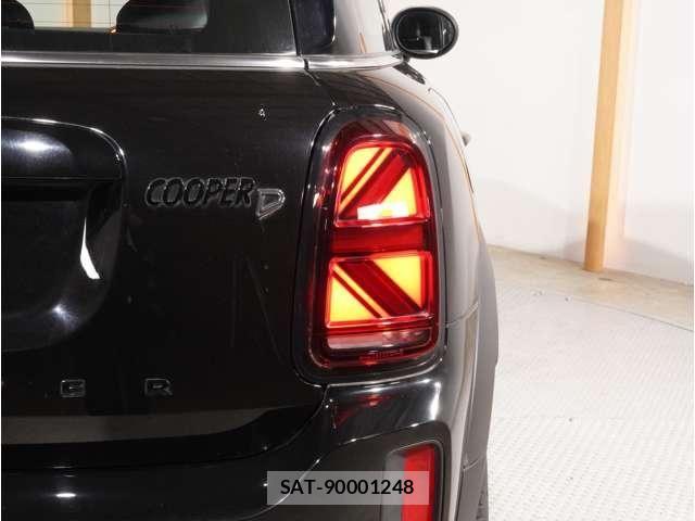 Bmw MINI 2021-11 8525778-26