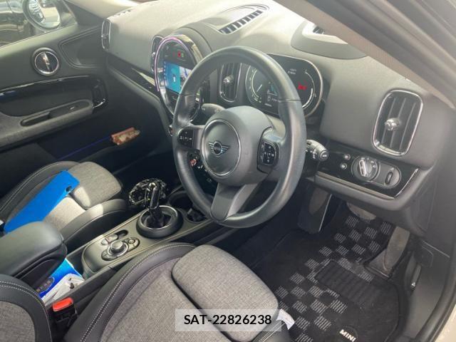 Bmw MINI 2022-02 8528552-17