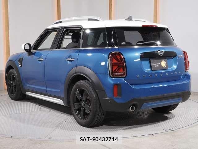 Bmw MINI 2021-12 8562685-1