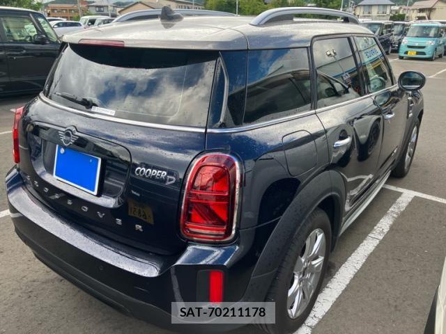 Bmw MINI 2023-12 8666528-4